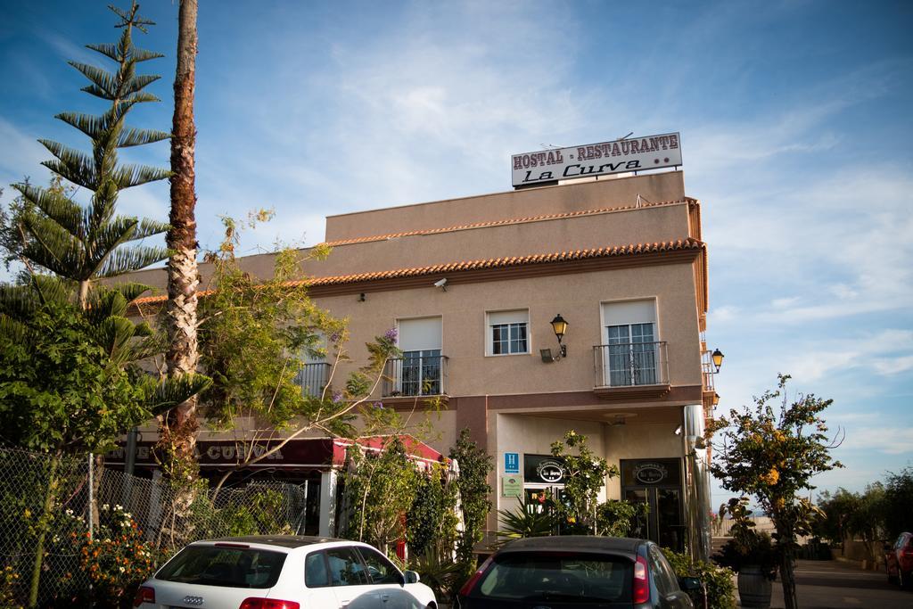 Hostal Restaurante La Curva Adra Εξωτερικό φωτογραφία